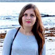 Técnica superior en educación infantil se ofrece para cuidar niños e impartir clases de repaso y apoyo a niños de primaria